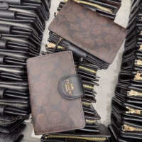 Замки и черный черный и коричневый