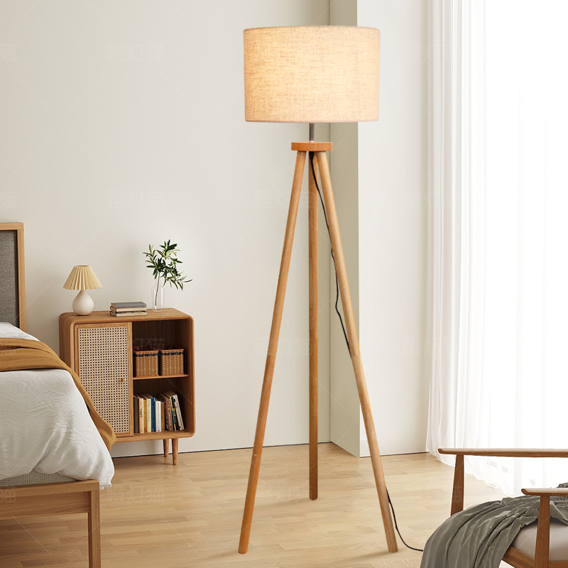 Nordic Style Wooden Floor Lamp for Living Room, Minimalist Artistic Decorative Standing Lamp Next to Sofa