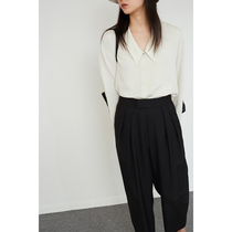 Amyy Studios imported water texture elegant anti-wrinkle and simple art retro pointed neck wide sleeve shirt