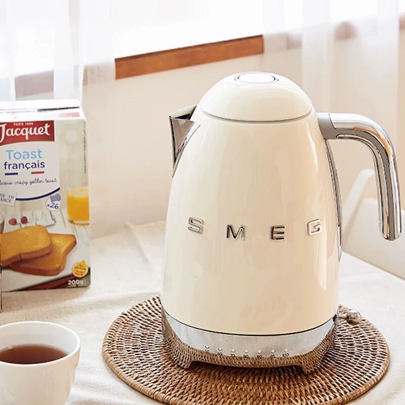 Foreign Trade Cross-Border European Standard Smeg Klf04 Retro-Style Electric Kettle with 7-Level Temperature Control and Insulation Foreign Trade Cross-Border European Standard Smeg Klf04 Retro-Style Electric Kettle with 7-Level Temperature Control and Insulation