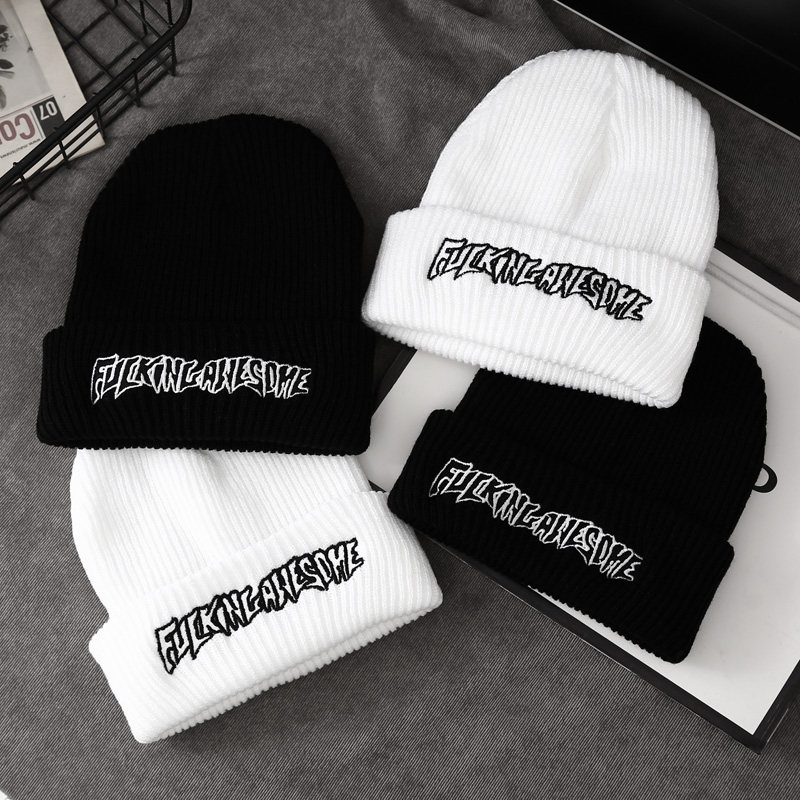 韓国風秋冬ウール帽子（男性用）、レトロ刺繍文字ヒップホップ暖かいニット帽（女性用）、トレンディなブランドビーニー