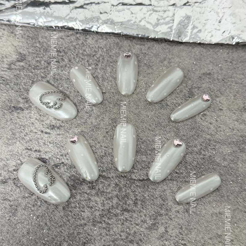 【Mie Mie】Purely Handmade Niche Hailey Polka Dot Transparent White Wings Sweet Cool Style Autumn 2025 Wearable Nails 【Mie Mie】Purely Handmade Niche Hailey Polka Dot Transparent White Wings Sweet Cool Style Autumn 2025 Wearable Nails