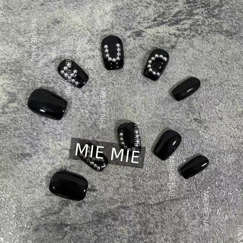 【Mie Mie】Purely Handmade Niche Dark Style English Letter Pure Black Steel Beads 2025Fxk Short Nails Wearable Nails