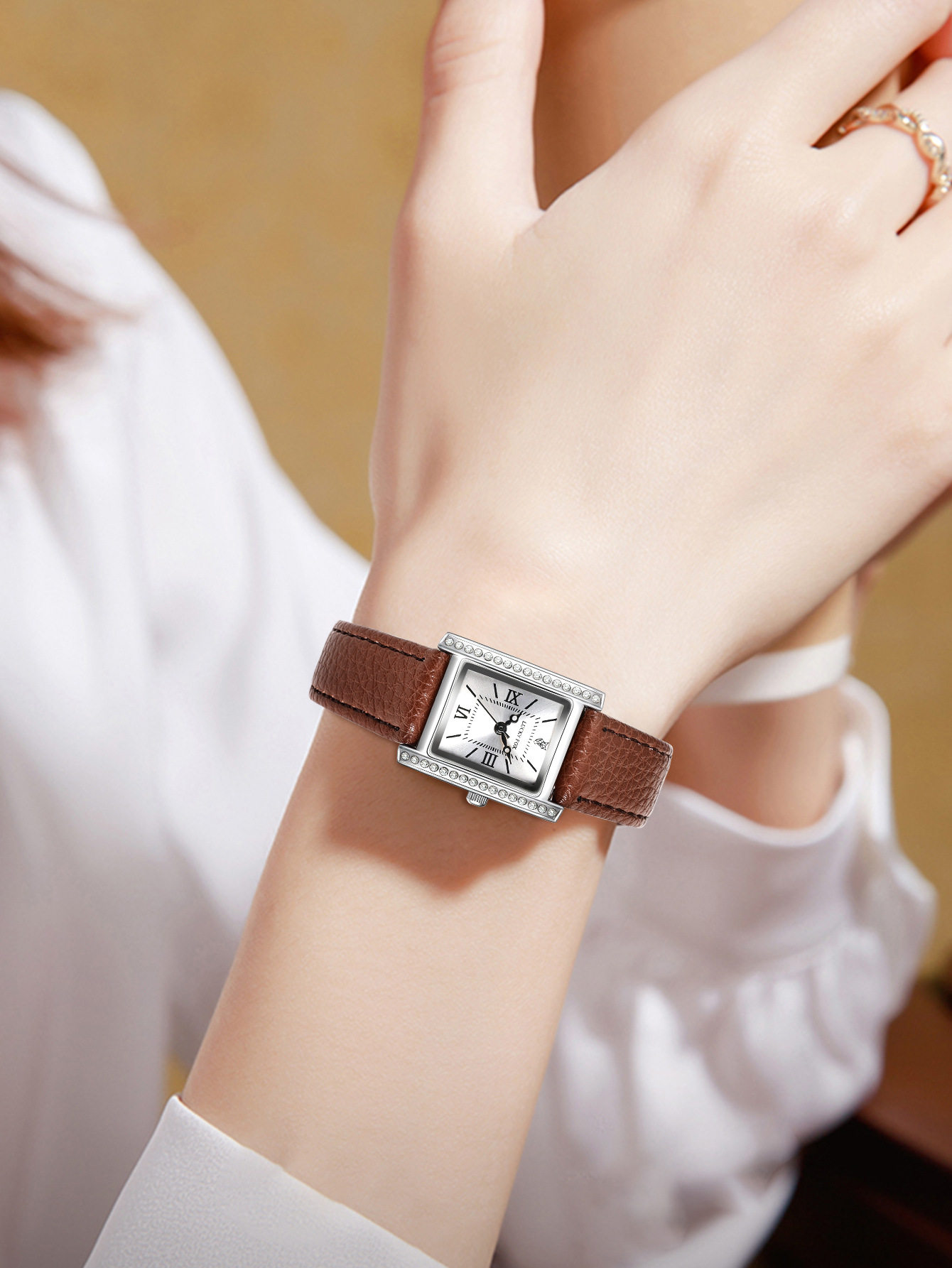 Наручные часы luxury watch women gift one week watch girlfriend 手表礼物女 No brand