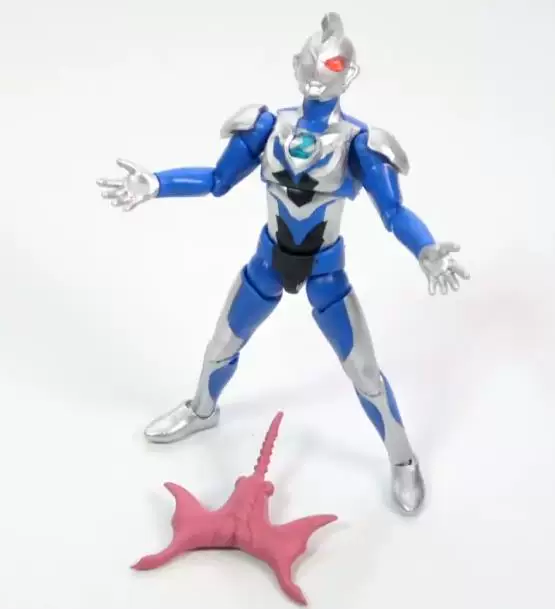 Ультрамэн Bandai Супер Альт 4 Пуля-Еда Игрушка Мощный Деке Светящаяся Телега Монстр Джетон Зета Игрушки