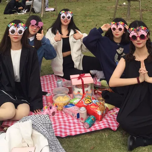 Чистый красный день рождения бокалы смешные вечеринки с мороженым