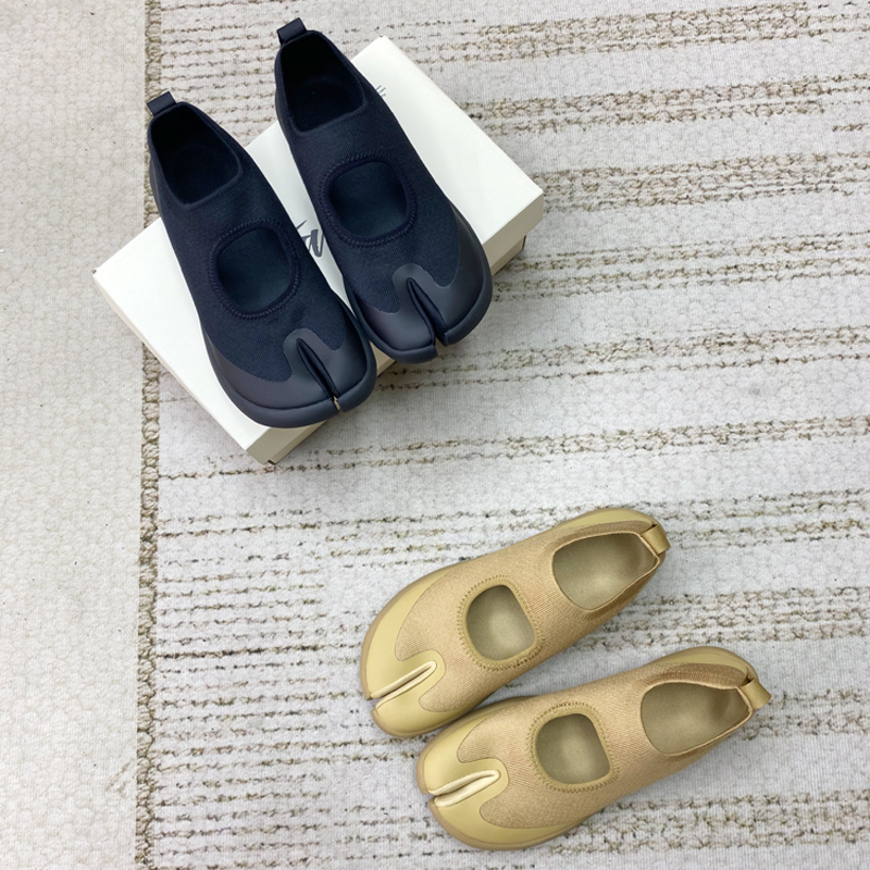 Special Clearance Sale: Super Soft Fly-Knit Thick-Soled Pig's Trotters Tabi Split-Toe Shoes for Women, Horse Hoof Mary Jane Knitted Sock Shoes
