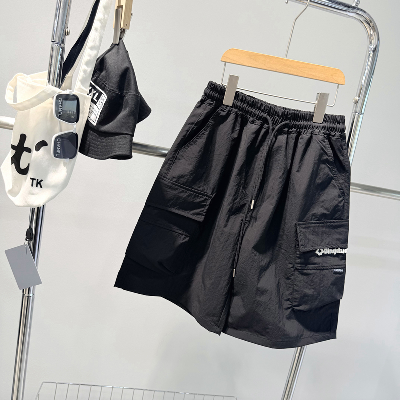 Korean Style Summer Workwear Style Multi-Pocket Shorts for Boys, Loose Casual Outdoor Black Five-Point Pants P967