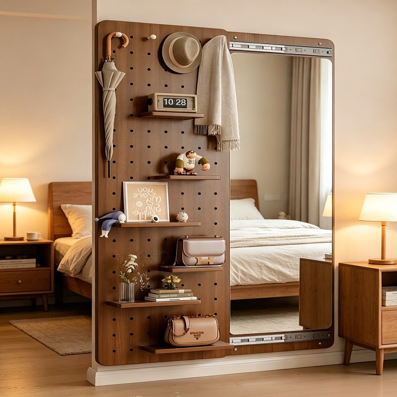 Thickened perforated plate full-length mirror