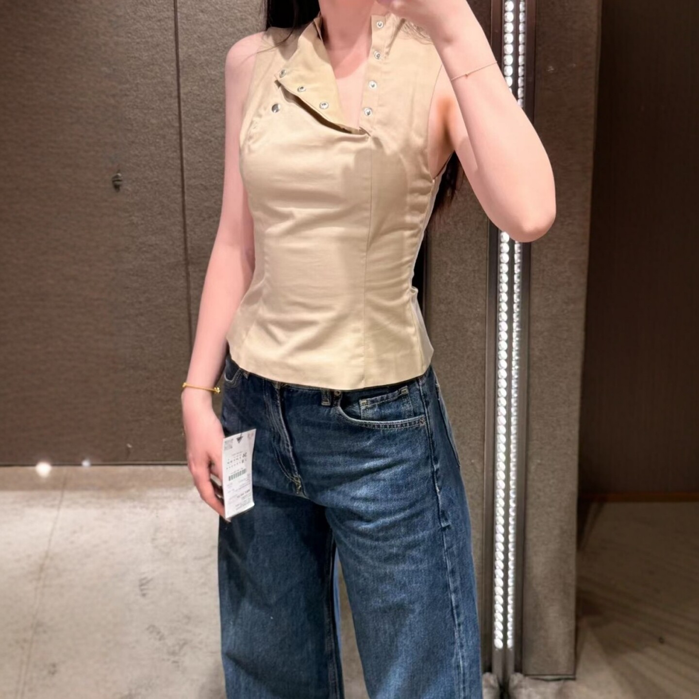 ZA外貿出口女裝新款美式復古無袖微修身紐扣飾彈力上衣 3067055|背心吊帶|ETMall東森購物網