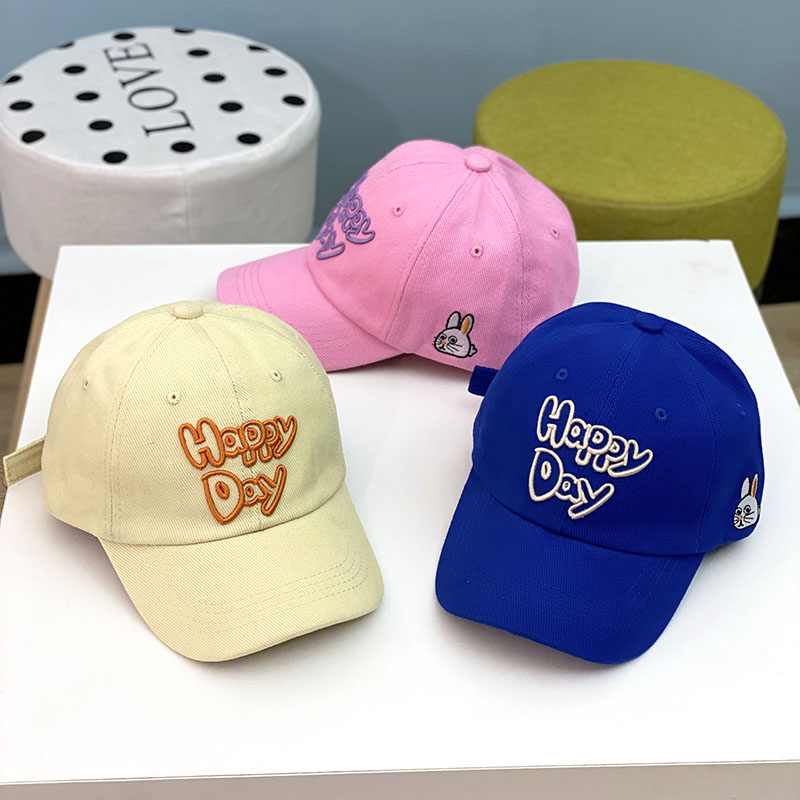 New children's baseball cap spring and autumn Korean version of fashion boys alphabet caps casual wild girls hat trend