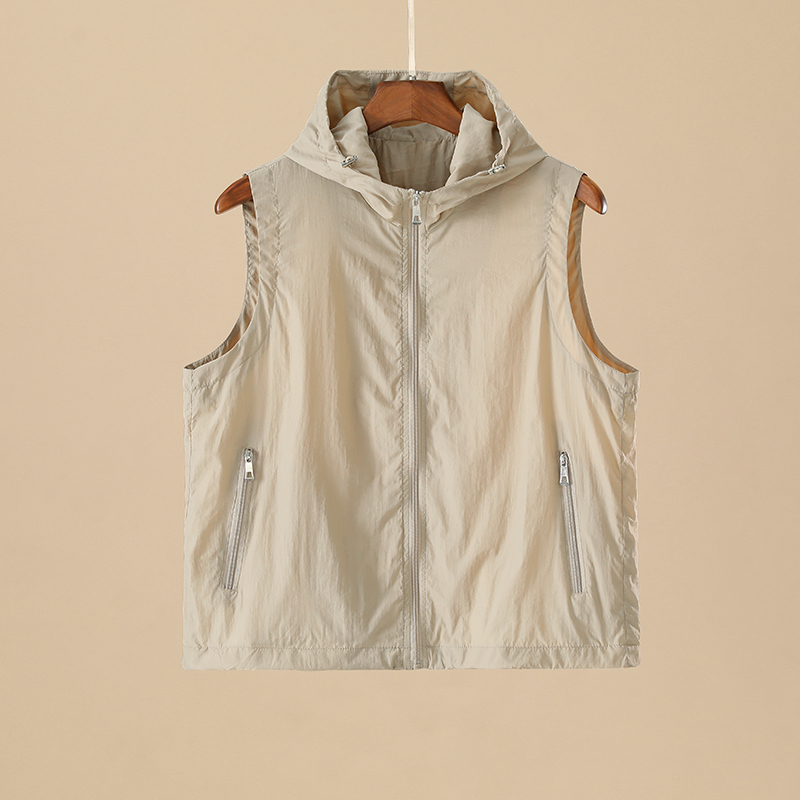 Spring, Summer and Autumn Vest 2026 Women's New Hooded Outdoor Fashion Casual Loose Versatile Sleeveless Sun Protection Jacket