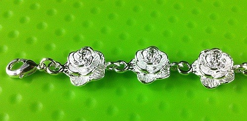 Phiên bản tiếng Hàn của vòng tay mạ bạc nhỏ với chuông hoa hồng không gây dị ứng vòng tay vòng tay trang sức bạc vòng cổ vàng tây nữ