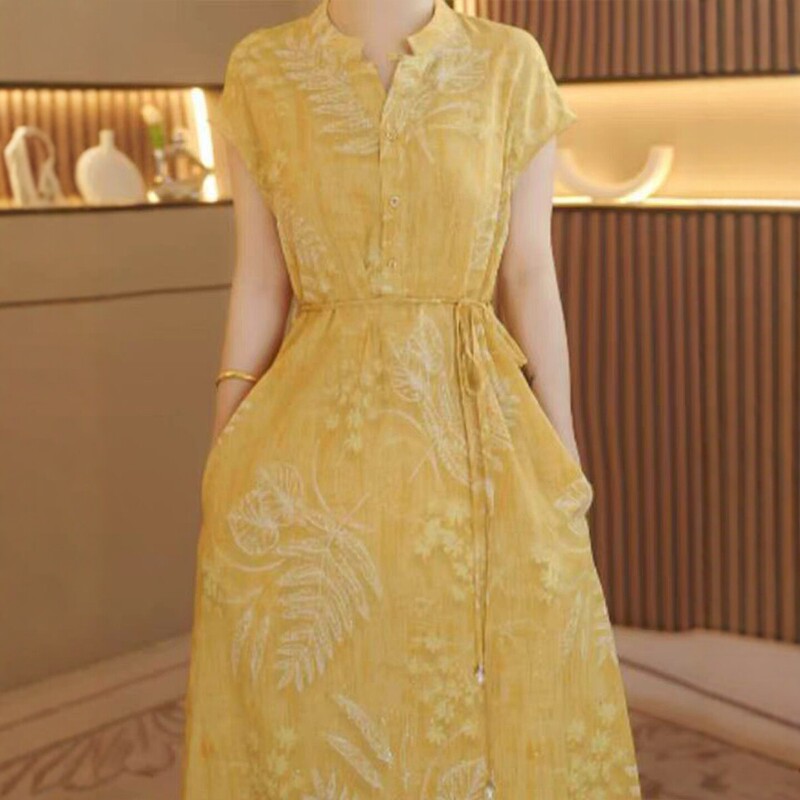 V-Neck Short-Sleeved Dress, Fashionable Lace-Up Waist-Cinching Summer Dress for Petite Mothers, Simple Lemon Yellow, Flattering Mid-Length Dress V-Neck Short-Sleeved Dress, Fashionable Lace-Up Waist-Cinching Summer Dress for Petite Mothers, Simple Lemon Yellow, Flattering Mid-Length Dress