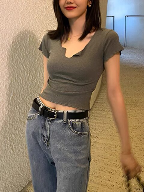 Chic Ruffled Short V-Neck Short-Sleeve T-Shirt for Women, Summer 2025, Unique and Super Stylish, Slim-Fit, Trendy Top