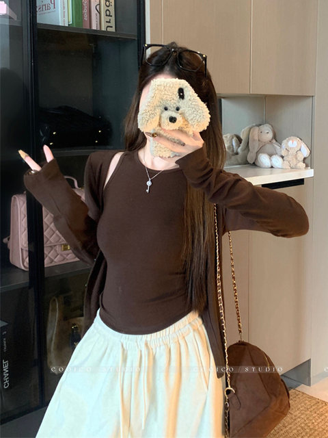 Hot Girl Sexy Camisole Cardigan Two-Piece Set for Women, Autumn, Very Pretty, Can Be Worn Outside, Slimming, Versatile Top, Small Suit