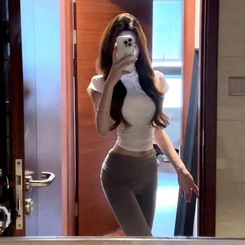 American-Style Spicy Girl Tight-Fitting Round-Neck Short-Sleeve T-Shirt for Women, Spring/Summer 2026 New Super Popular European Style Slim Waist Top