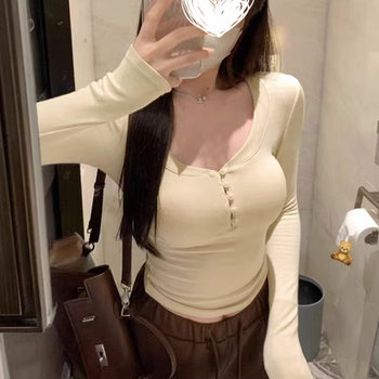 American Style Pure and Sexy Long-Sleeved Tight-Fitting T-Shirt for Women, Autumn and Winter Slimming Versatile Top ins Tea-Colored Slim-Fit Shirt