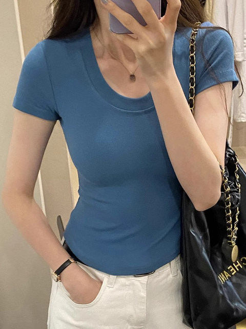 Age-Reducing Round-Neck Korean-Style Short-Sleeved T-Shirt for Women, Summer 2025 New Style, Tight-Fitting, Slimming, Regular Shoulder, Inner Wear Top