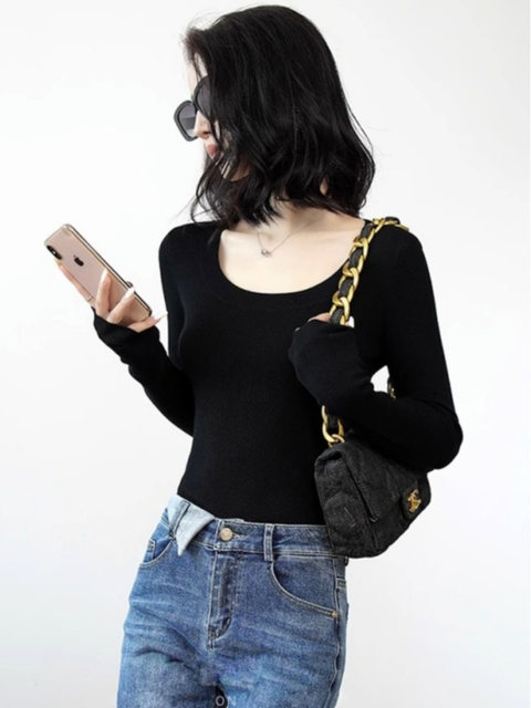 Trendy U-Neck Long-Sleeve Base Shirt for Women, Autumn/Winter 2025 New Style, Gray, Slim-Fit, Stylish Top