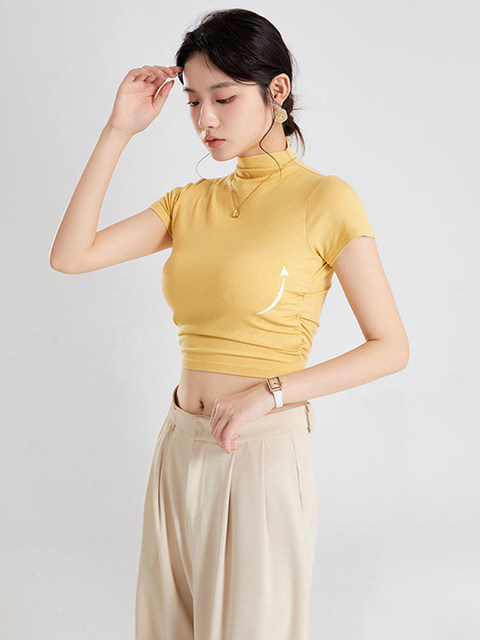 Designed with Pleats and Chest Pads, a Small Turtleneck Short-Sleeved T-Shirt for Women, Summer 2025 New Style, Slimming Short Top for Layering