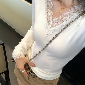 Pure Desire Lace V-Neck Long-Sleeve Undershirt for Women, Autumn and Winter Gentle Style, Sexy Tight-Fitting Slimming T-Shirt Top