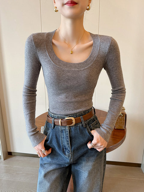 Autumn and Winter U-Neck Long-Sleeve Base Layer Shirt for Women 2025 New American Style Slim Fit Versatile Regular Shoulder Top