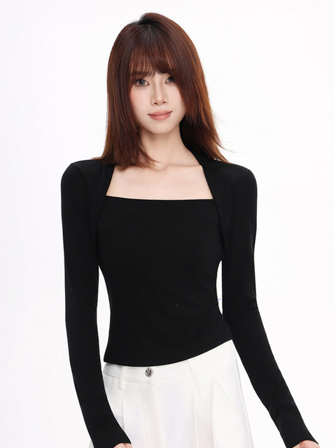 Can Be Worn Outside, Square-Neck Long-Sleeve T-Shirt for Women, Autumn and Winter Spicy Girl Style, Slim Fit, Fake Two-Piece Inner Layering Top