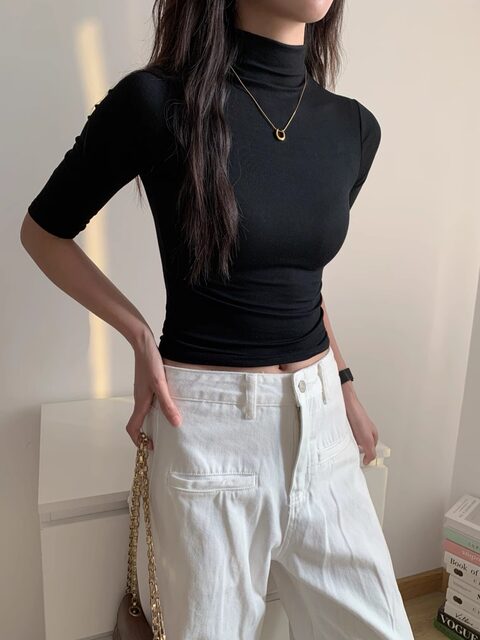 American Style Spicy Girl Half-High Collar Mid-Sleeve Tight-Fitting T-Shirt for Women, Summer 2025 New Slim-Fit Flattering Five-Quarter Sleeve Top