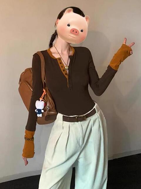 American Retro Contrasting Color Half-Open Collar Knitwear for Women in Autumn and Winter, Super Nice-Looking Long-Sleeved Low-Neck Slim-Fitting Bottoming Top