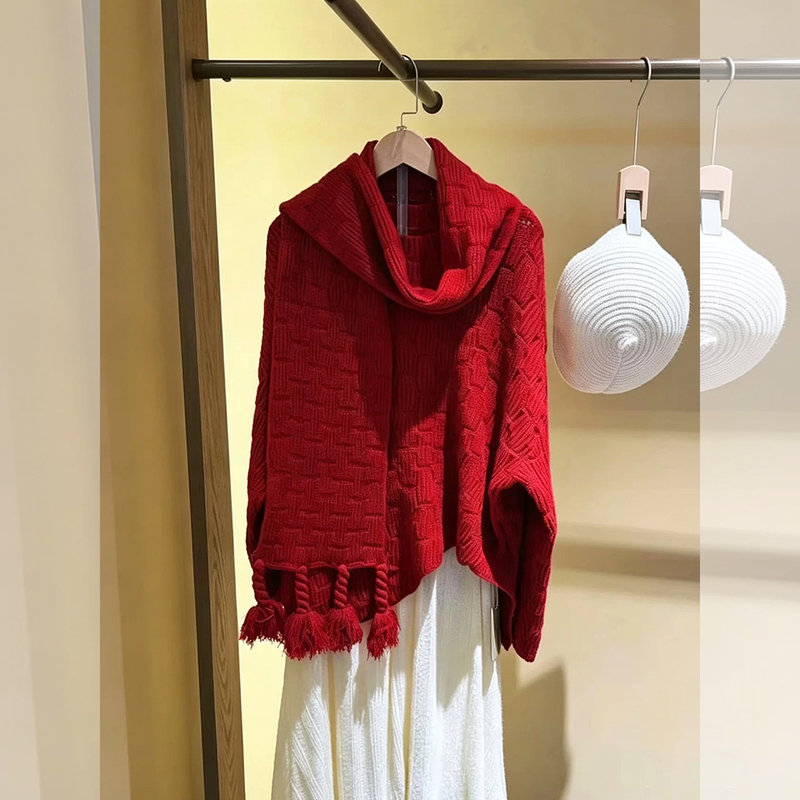 Korean-Style Knitted Sweaters Suitable for Wearing Alone in Autumn and Winter, High-End Miu-Style Outfits, Red Long-Sleeved Christmas Sweaters for Women Korean-Style Knitted Sweaters Suitable for Wearing Alone in Autumn and Winter, High-End Miu-Style Outfits, Red Long-Sleeved Christmas Sweaters for Women