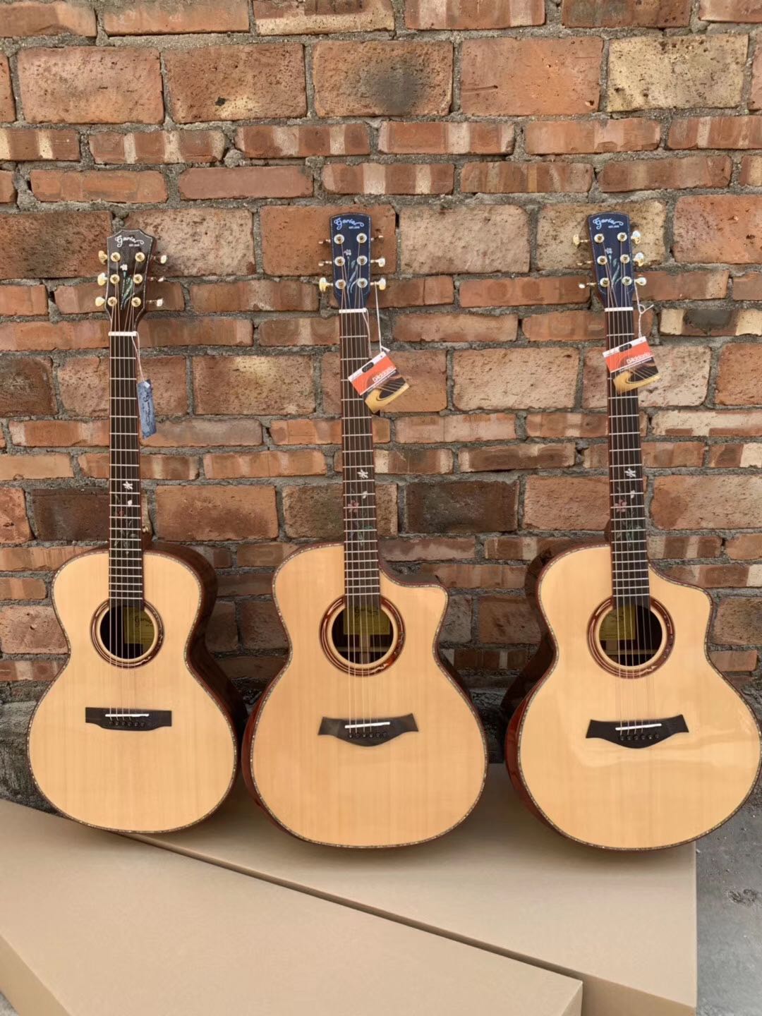 Gavial guitar full veneer High-end quality bright spruce rosewood with hand armrest folk piano