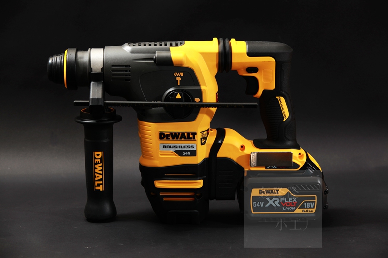 USA MAJESTIC DEWALT DCH333 54V 60V lithium-electric brushless heavy-duty electric hammer drill with toolbox