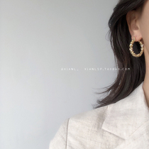 Metal Super Flash circle earrings Korean temperament personality cold wind earrings all-match girls advanced earrings earrings