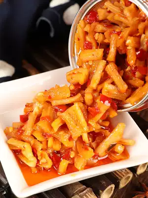 Hunan farmhouse spicy LuoBu strips are simply spicy pickles, appetizing, special products, Luo Bu strips, chopped pepper jars, bottles