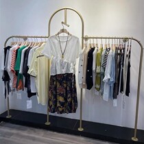Clothing Store Display Rack Upper Wall Clothing Display Racks Womens Clothing Store Shelves Gold Iron Art Wall-mounted Wedding racks