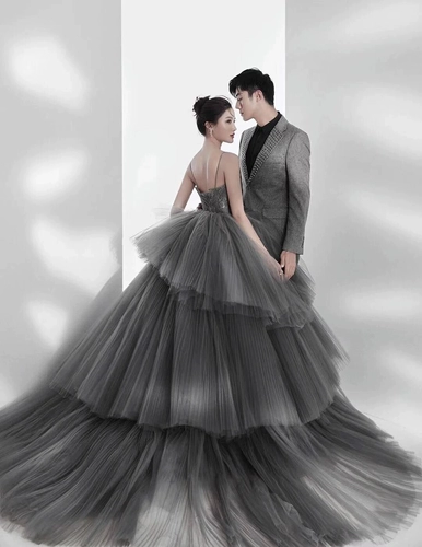 Новая тематическая одежда для фотостудии, красочное марлевое серое свадебное платье на подтяжках, тянущееся в лесном стиле, платье для фотосессии для пары