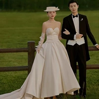 Белый разрешен изображением как цитата 25