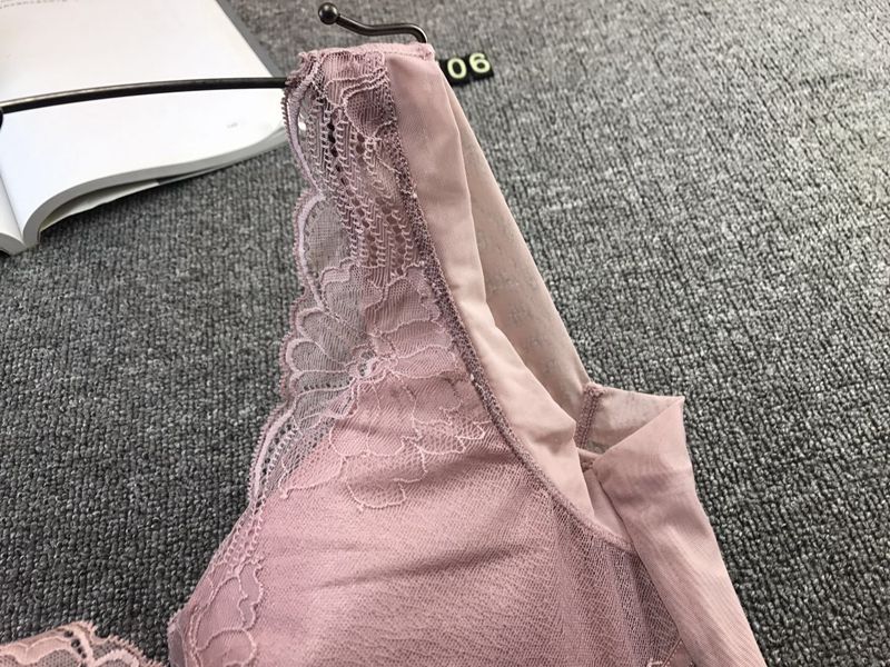 Hàng áo ngực đích thực 9,8 nhân dân tệ từ kích thước lớn phần mỏng kiểu áo vest bằng thép mềm thu thập kích thước lớn CDE busty áo bra 2 dây