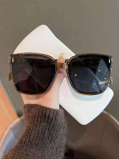 2024 New Men's Large Frame Slim Sunglasses for Driving HD Polarized Sunglasses Anti-UV Trend