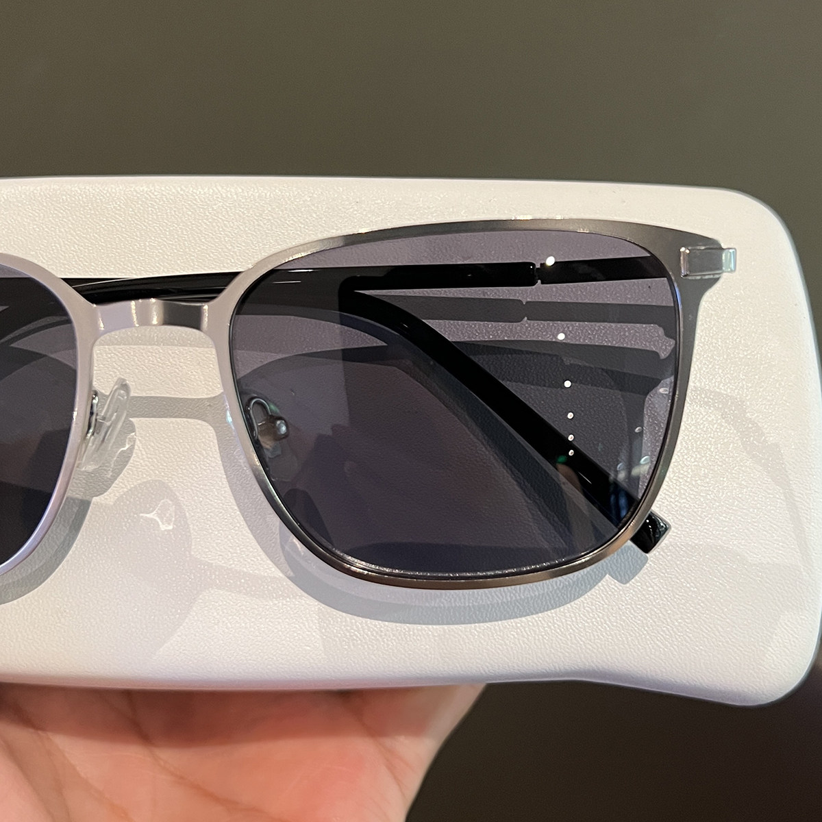 2025 New Men's Square Frame Cool and Stylish Ultra-Light Sunglasses for Driving, Polarized and Uv-Protective