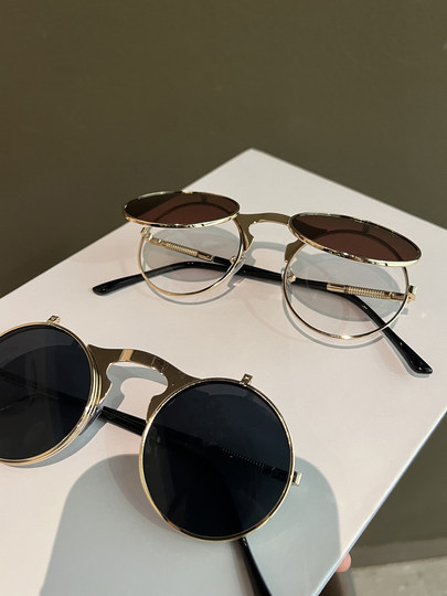 Retro round metal frame sunglasses for men and women, personalized double-layer flip sunglasses, funny concave shape, trendy photo glasses
