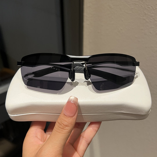 Polarized night vision glasses color-changing sunglasses male driver driving mirror fishing sunglasses day and night driving special glasses