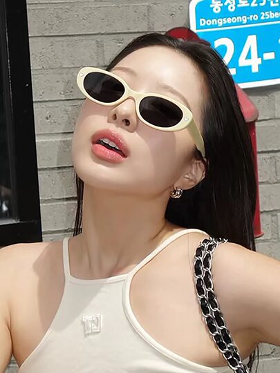 Wang Anyu's Same Style Sunglasses 2026 New Retro Oval Small Frame Stylish Sunglasses for Driving with Uv Protection