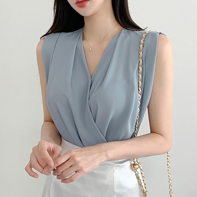 Korean chic summer new French V-neck cross design loose and versatile sleeveless solid color shirt top women