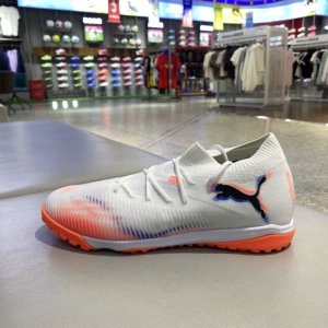 Puma FUTURE 8 новых мужских и женских детских тренировочных футбольных кроссовок TT для соревнований по траве 108597