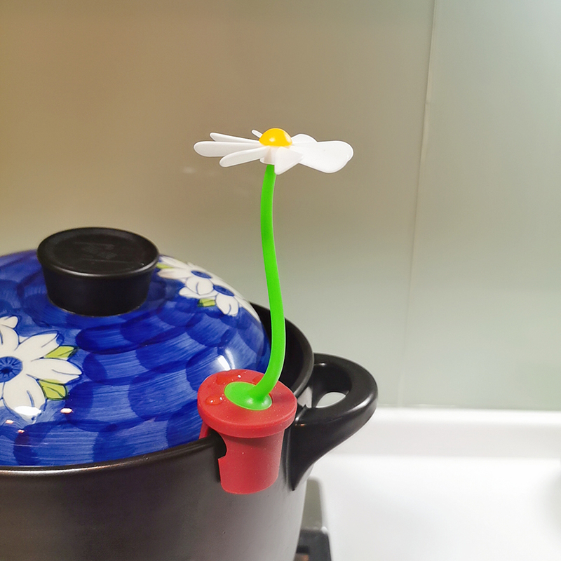 Fun kitchen exports Israeli steam rotating daisies housekitchen pot cover for cooking porridge anti-premium