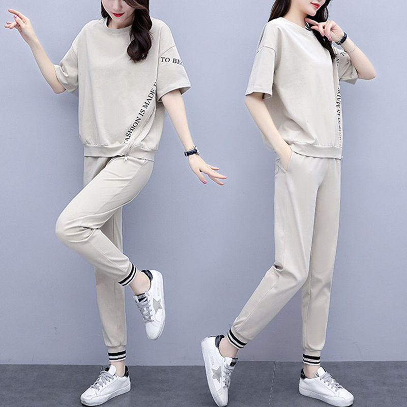 Casual Sports Suit for Women, Summer 2026, Super Popular New Style, Suitable for Petite Mothers in Their 30S and 40S, Stylish Two-Piece Set
