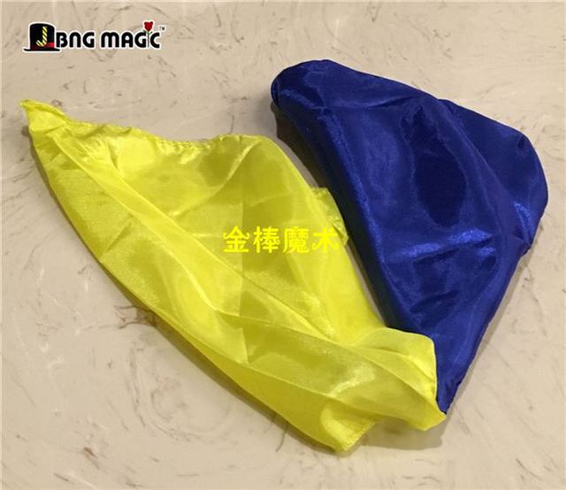 Đồ dùng ma thuật Chiếc khăn bốn màu Chiếc khăn lụa có dễ học Đạo cụ ma thuật Đồ chơi ma thuật Bàn sân khấu? - Sản phẩm Đảng / Magic / Hiệu suất
