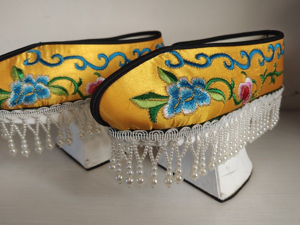 Dance Custom Qipao Gown Gge Shoes Banner High-end Handmade Fine Embroidery Flowers Pelvic Floor Shoes Qing Dynasty Zhen Flags Shoes Bridal Shoes-Taobao